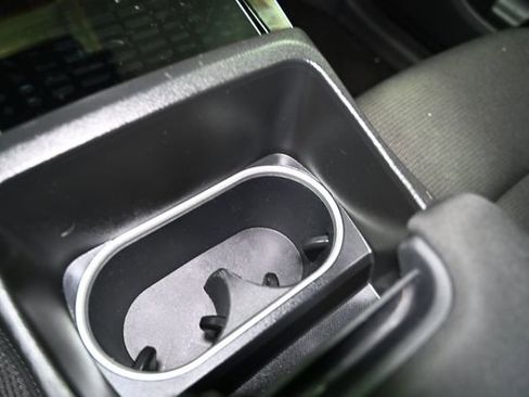 Used 2024 Subaru Solterra Premium image 30