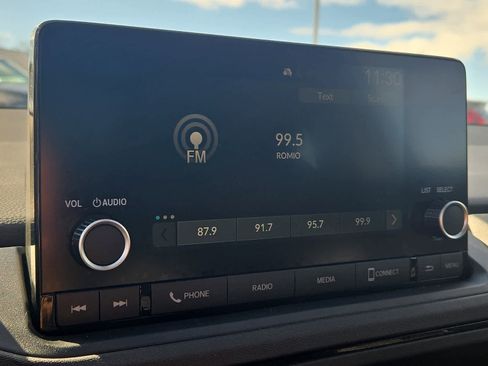 Used 2025 Honda Accord LX image 19