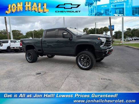 Used 2025 Chevrolet Silverado 2500 LTZ w/ Trail Boss Package AWD/4WD image 16