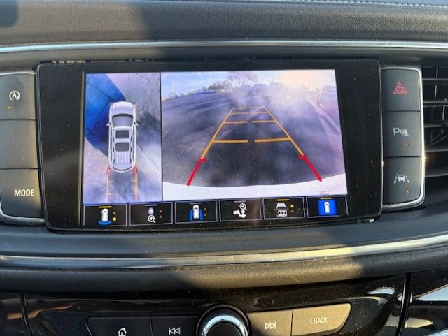 Used 2023 Buick Enclave Avenir w/ Avenir Technology Package FWD image 18