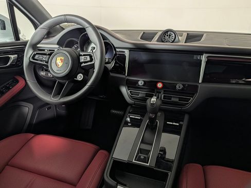 New 2026 Porsche Macan S AWD/4WD image 22