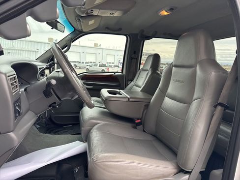 Used 2002 Ford F350 Lariat image 13