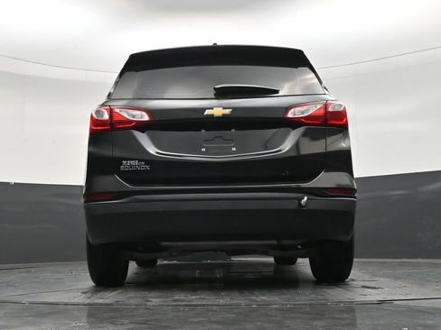 Used 2019 Chevrolet Equinox LS FWD image 22