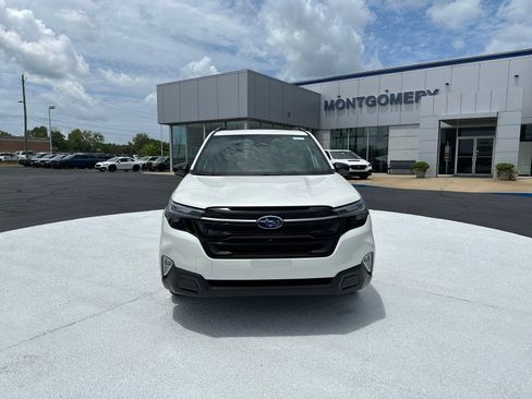 Used 2026 Subaru Forester Touring w/ Touring Hybrid Package AWD/4WD image 2