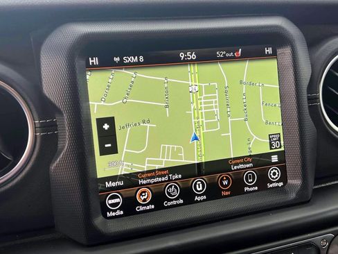 Used 2023 Jeep Wrangler Unlimited Sahara w/ Cold Weather Group image 28