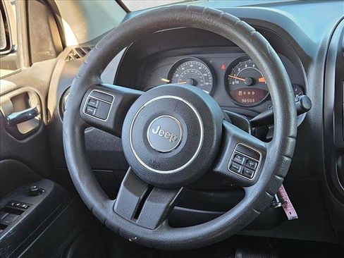 Used 2014 Jeep Compass Sport w/ Power Value Group image 11