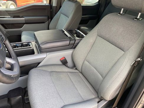 Certified 2025 Ford F150 XLT w/ Equipment Group 302A MID image 32