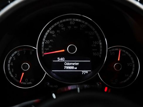 Used 2014 Volkswagen Beetle 2.5 FWD image 19