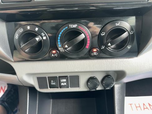 Used 2012 Toyota Tacoma 4x4 Double Cab w/ TRD Off-Road Pkg image 10