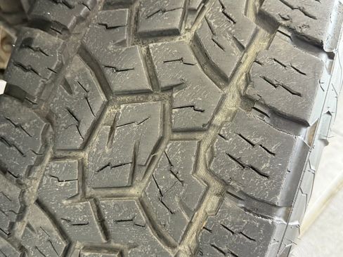 Used 2022 Chevrolet Silverado 2500 LTZ w/ LTZ Premium Package image 36