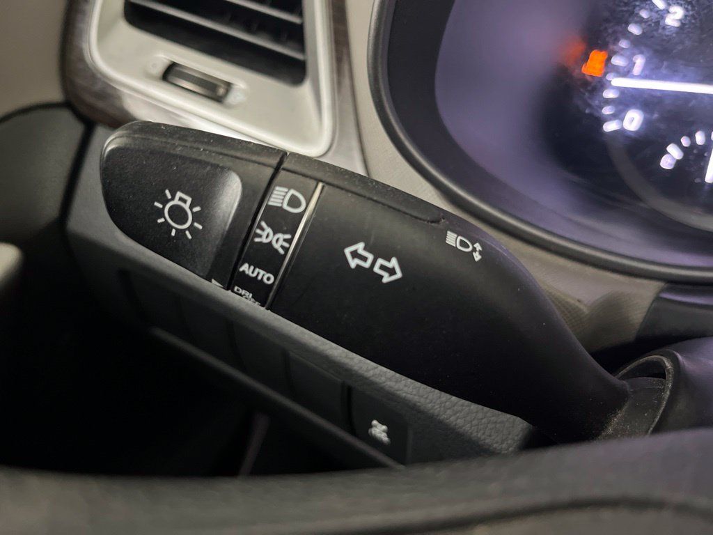 Used 2018 Hyundai Santa Fe Sport AWD/4WD image 60