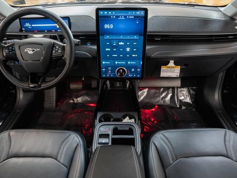 Certified 2025 Ford Mustang Mach-E Premium AWD/4WD image 22