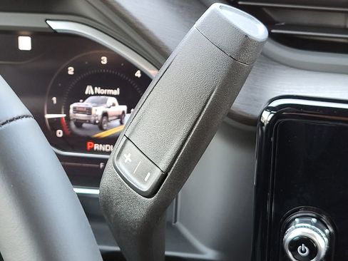 New 2025 GMC Sierra 2500 AT4 w/ Technology Package image 35