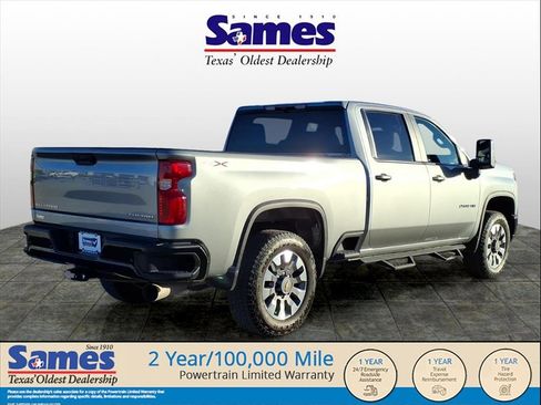 Used 2024 Chevrolet Silverado 2500 Custom w/ Custom Value Package image 6