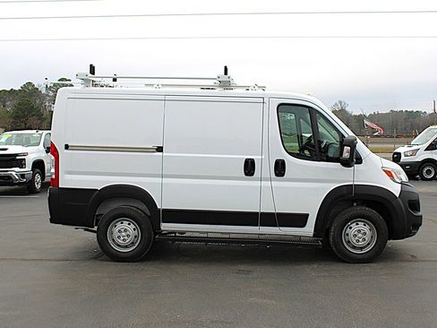 Used 2023 RAM ProMaster 1500 w/ Convenience Group image 9