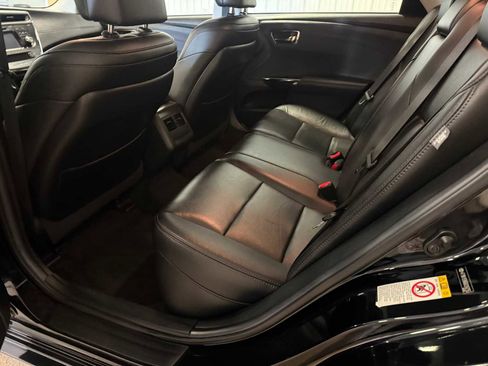 Used 2016 Toyota Avalon XLE Premium FWD image 23