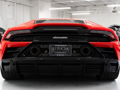 Used 2020 Lamborghini Huracan EVO AWD/4WD image 6
