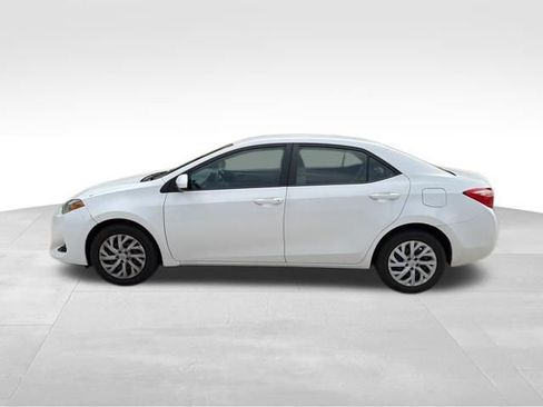Used 2019 Toyota Corolla LE FWD image 7
