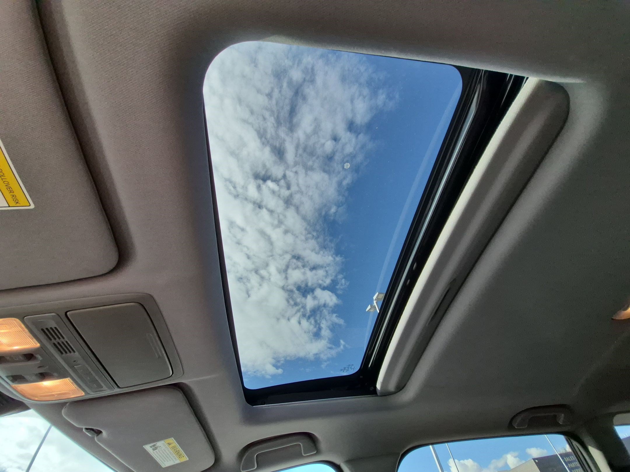 Used 2022 Honda CR-V EX-L image 16
