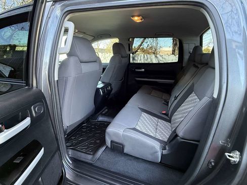 Used 2018 Toyota Tundra SR5 image 6
