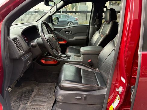 Used 2023 Nissan Frontier PRO-4X w/ Pro-4X Premium Package image 8