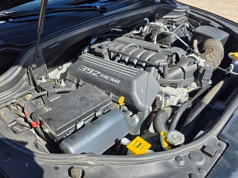 Used 2020 Dodge Durango SRT w/ Technology Group image 39