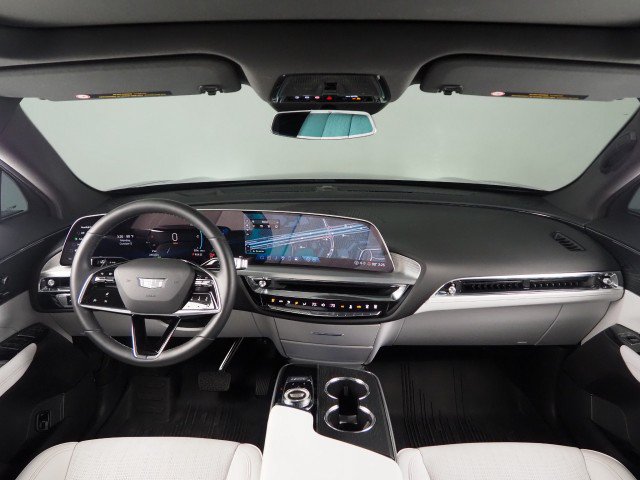 Used 2024 Cadillac Lyriq AWD Luxury w/ LPO, Floor Liner Package image 3