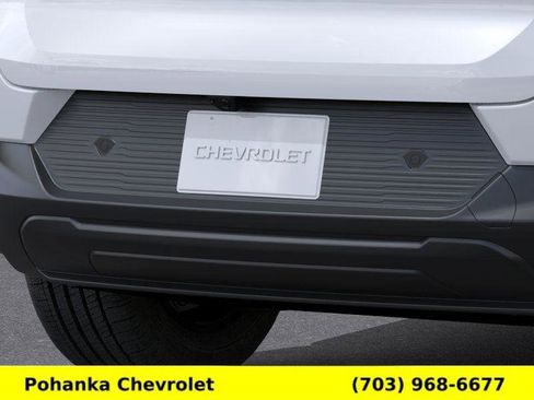 New 2026 Chevrolet Equinox EV LT image 14