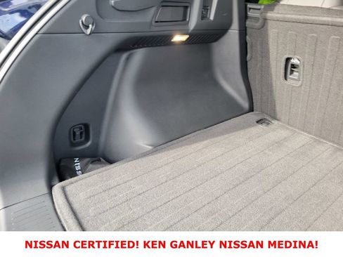 Certified 2025 Nissan Murano SV AWD/4WD image 43