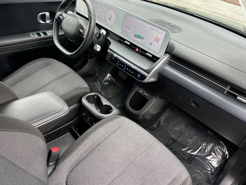 Used 2024 Hyundai Ioniq 5 SEL image 16