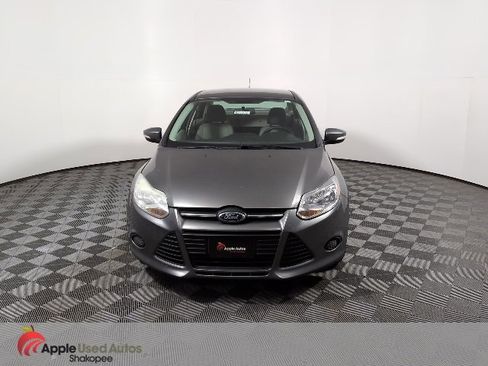 Used 2013 Ford Focus SE w/ Super Fuel Economy (SFE) Pkg image 2
