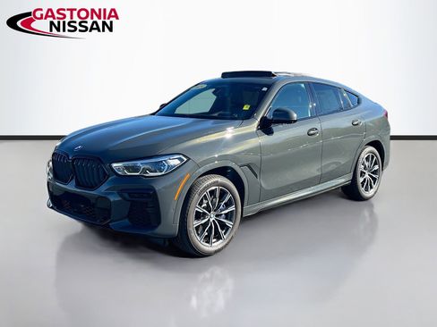 Used 2023 BMW X6 M50i w/ Executive Package image 3