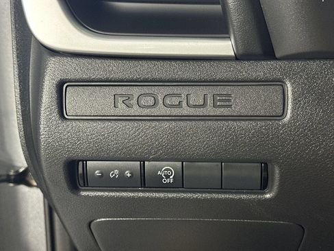 Certified 2026 Nissan Rogue S FWD image 22
