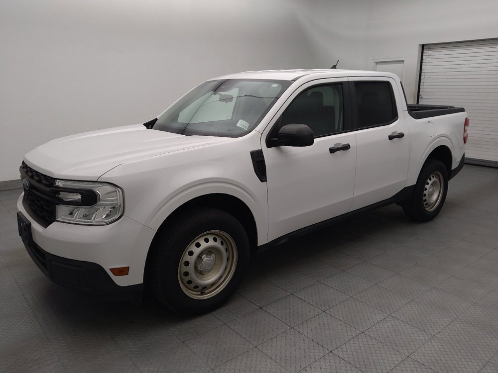 Used 2022 Ford Maverick XL FWD image 2