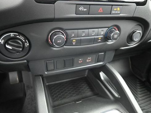 Used 2024 Nissan Frontier S w/ S Utility Package image 16