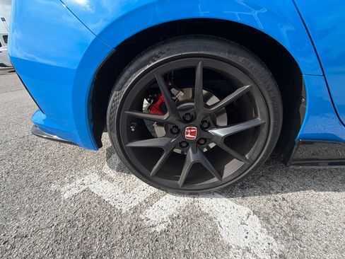 Used 2025 Honda Civic Type R image 11