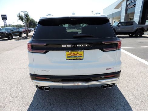 New 2026 GMC Acadia Denali w/ Super Cruise Package FWD image 6