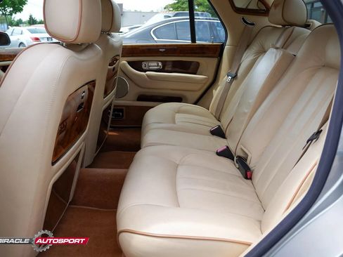 Used 2005 Bentley Arnage RL RWD image 21