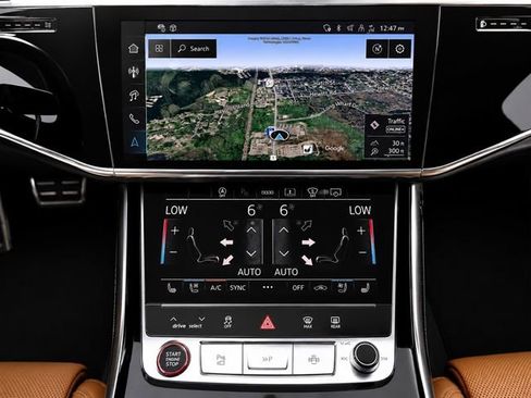Used 2025 Audi S8 AWD/4WD image 35