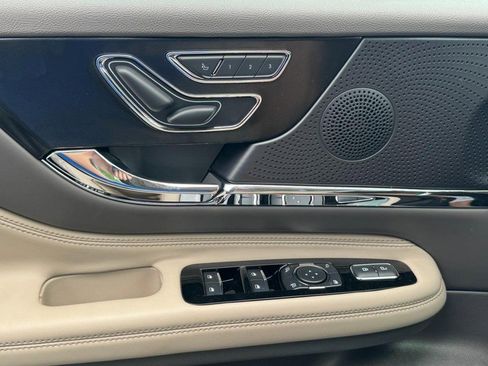 New 2024 Lincoln Corsair Grand Touring w/ Equipment Group 301A image 25