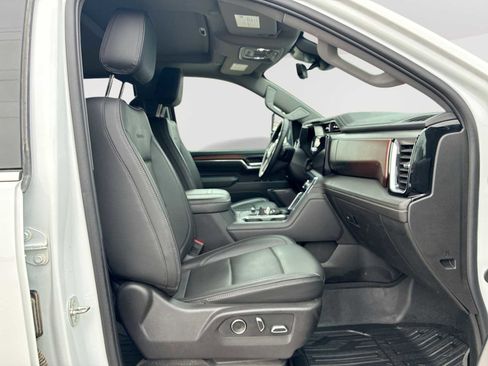 Certified 2024 GMC Sierra 2500 Denali w/ Denali Reserve Package image 29