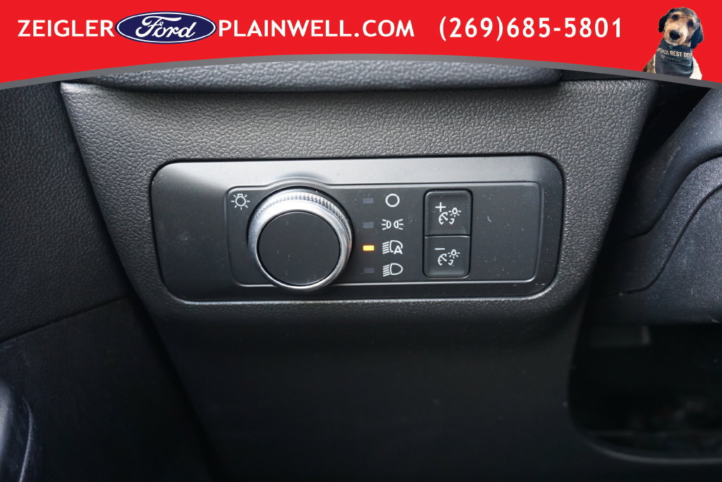 Used 2022 Ford Escape SE w/ Cold Weather Package AWD/4WD image 26