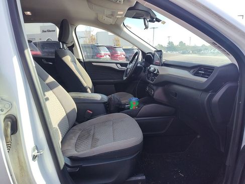 Used 2021 Ford Escape SE w/ SE Sport Appearance Package image 13