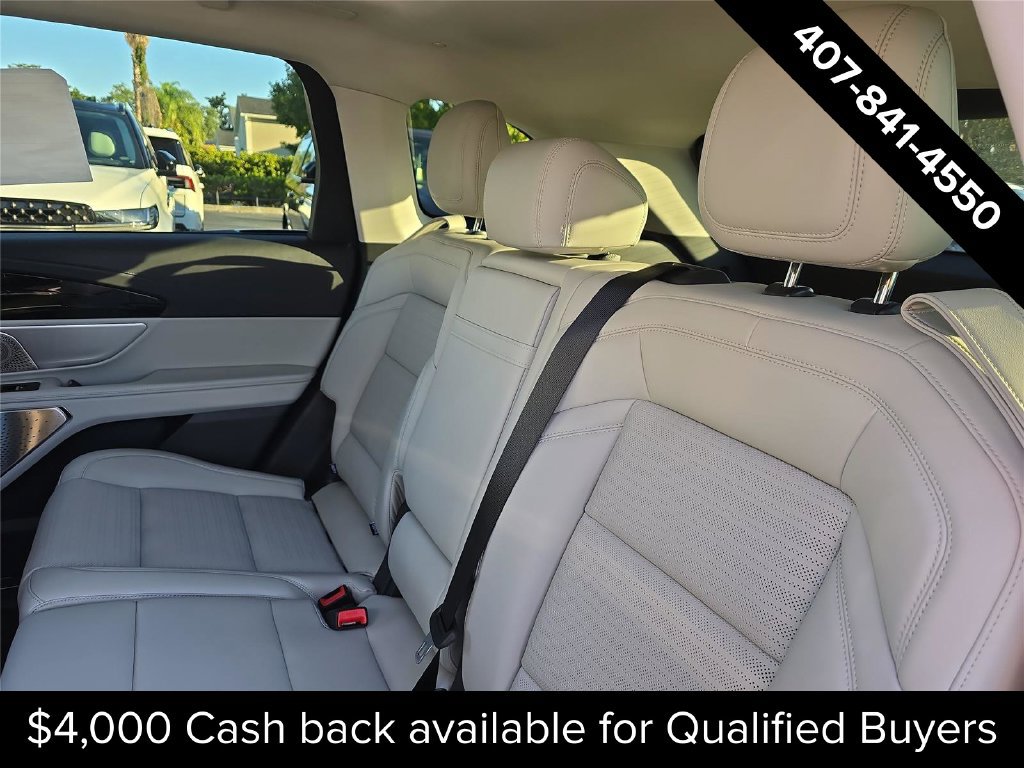 New 2026 Lincoln Nautilus Reserve AWD/4WD image 8