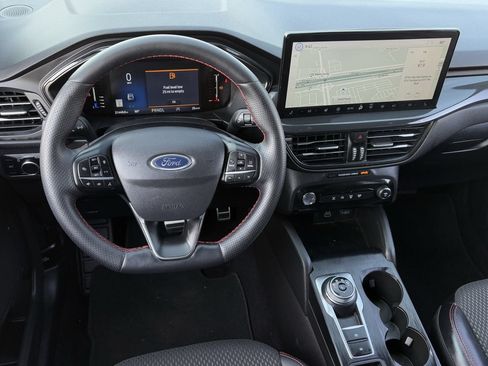 Certified 2024 Ford Escape ST-Line w/ Tech Pack #1 FWD image 13