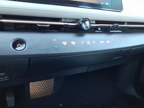 Certified 2023 Nissan Ariya FWD image 20