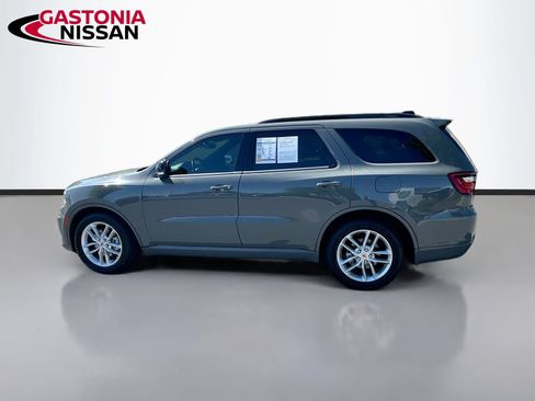 Used 2024 Dodge Durango GT RWD image 5