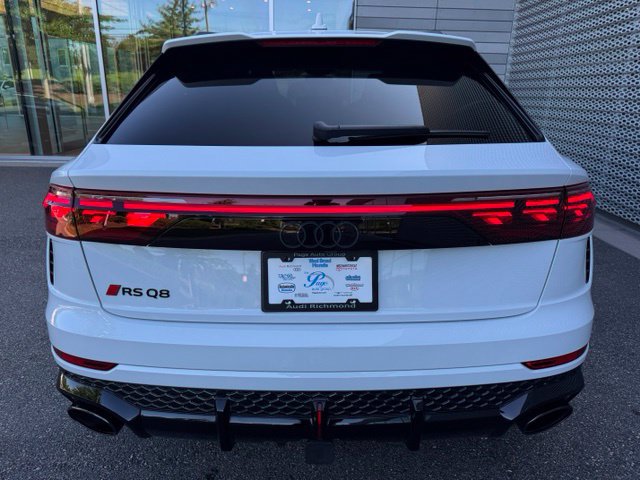 Used 2026 Audi RS Q8 performance AWD/4WD image 5