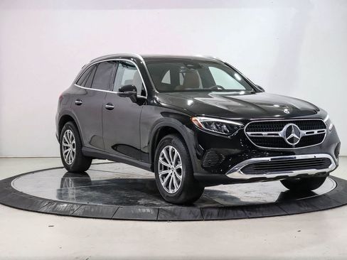 Used 2024 Mercedes-Benz GLC 300 image 5