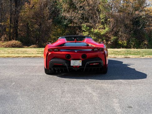 Certified 2024 Ferrari SF90 Spider image 9